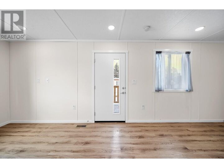 Photo de la propriété: 2776 Clapperton Avenue 2 BC V1K 1G5