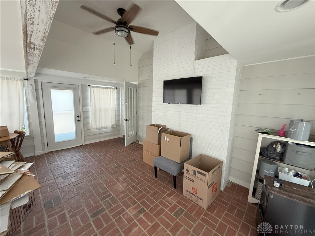 Property Photo:  516 Lebanon Street  OH 45050 