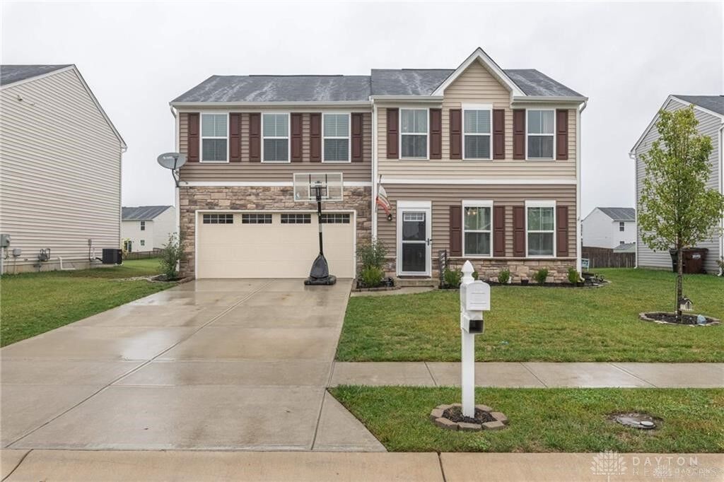 Property Photo: 1199 Prem Place OH 45385