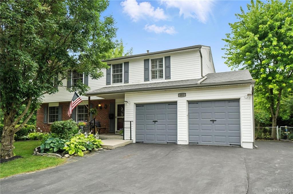 Property Photo:  3811 Berryleaf Court  OH 45424 