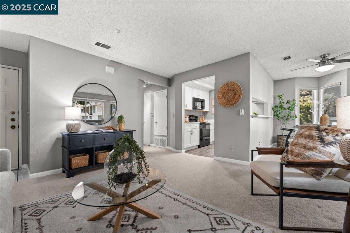Property Photo: 2597 Oak Rd E CA 94597