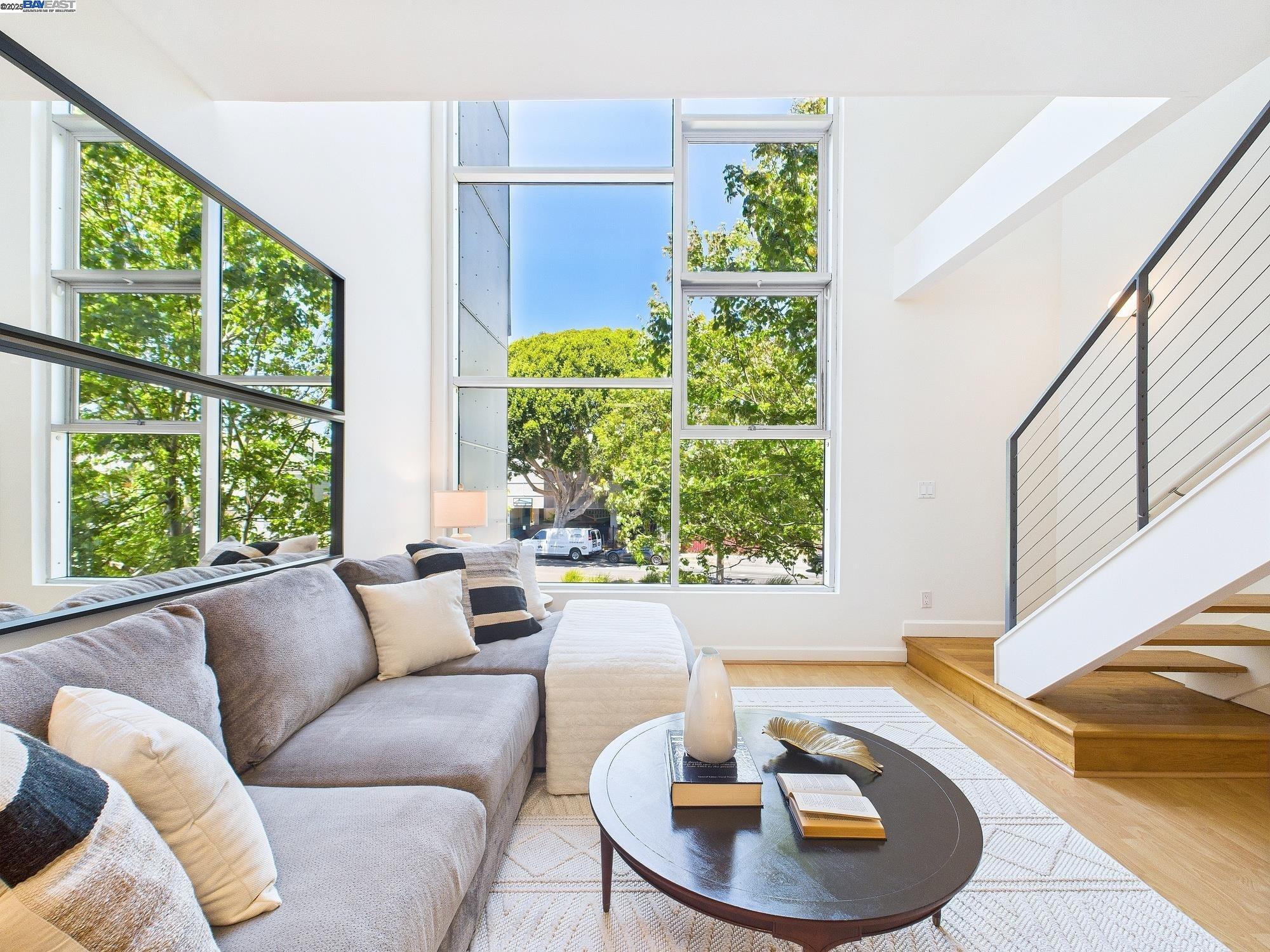 Property Photo: 485 W Macarthur Blvd 201 CA 94609