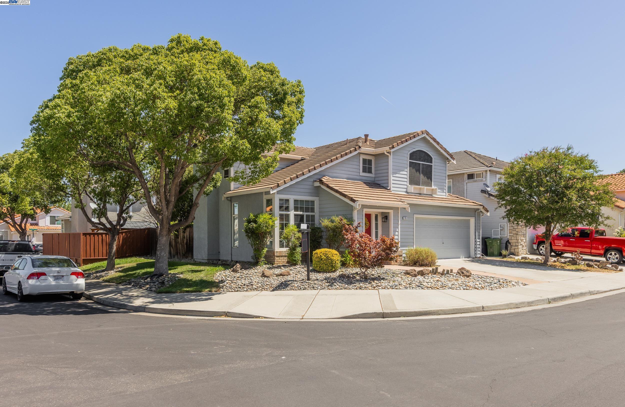 Property Photo:  785 Shelborne Dr  CA 95377 