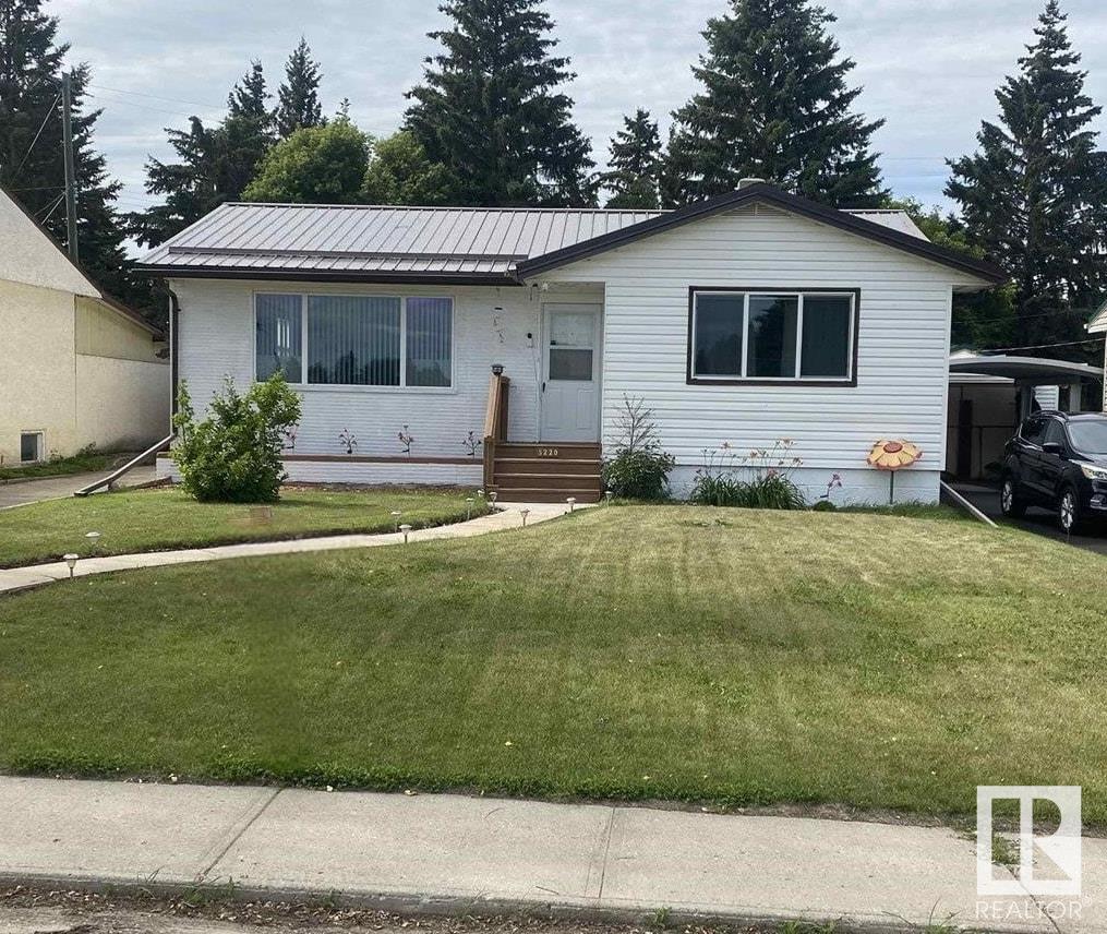 Property Photo:  5220 49 Street  AB T0B 4R0 