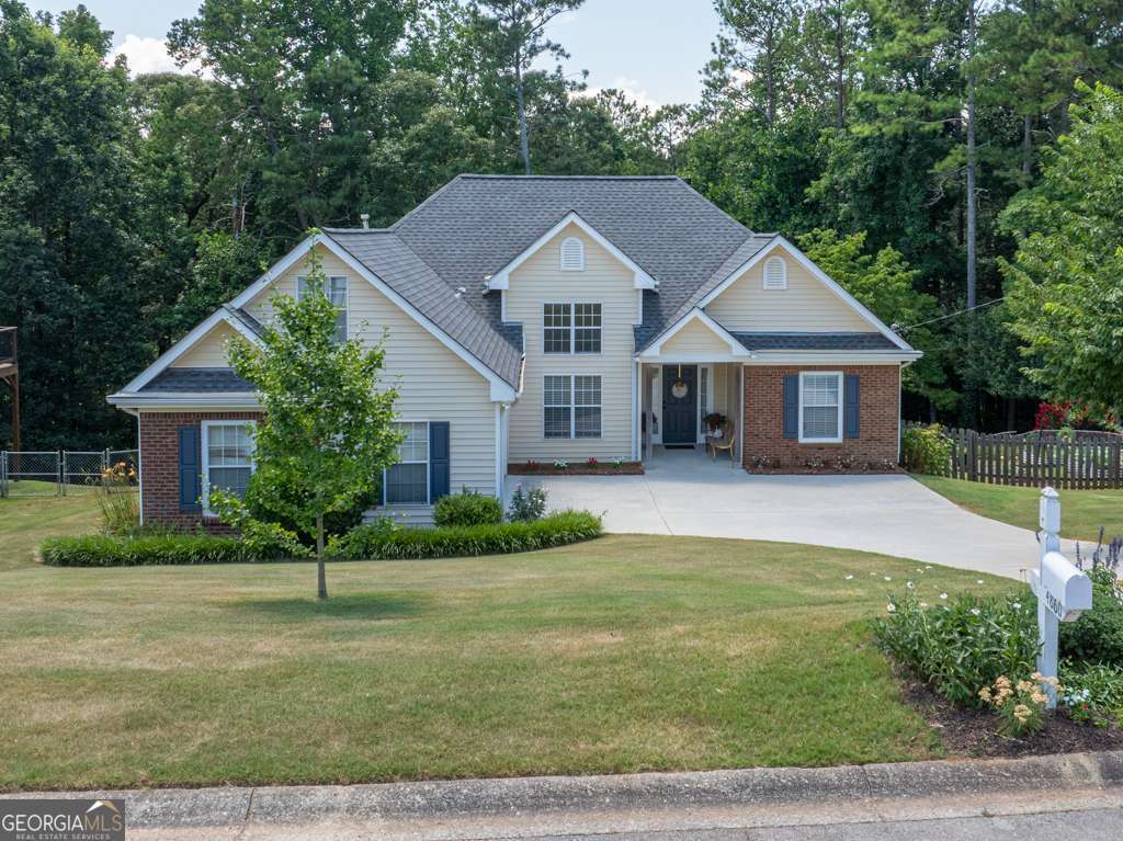 4860 Hunt Club Drive  Flowery Branch GA 30542 photo