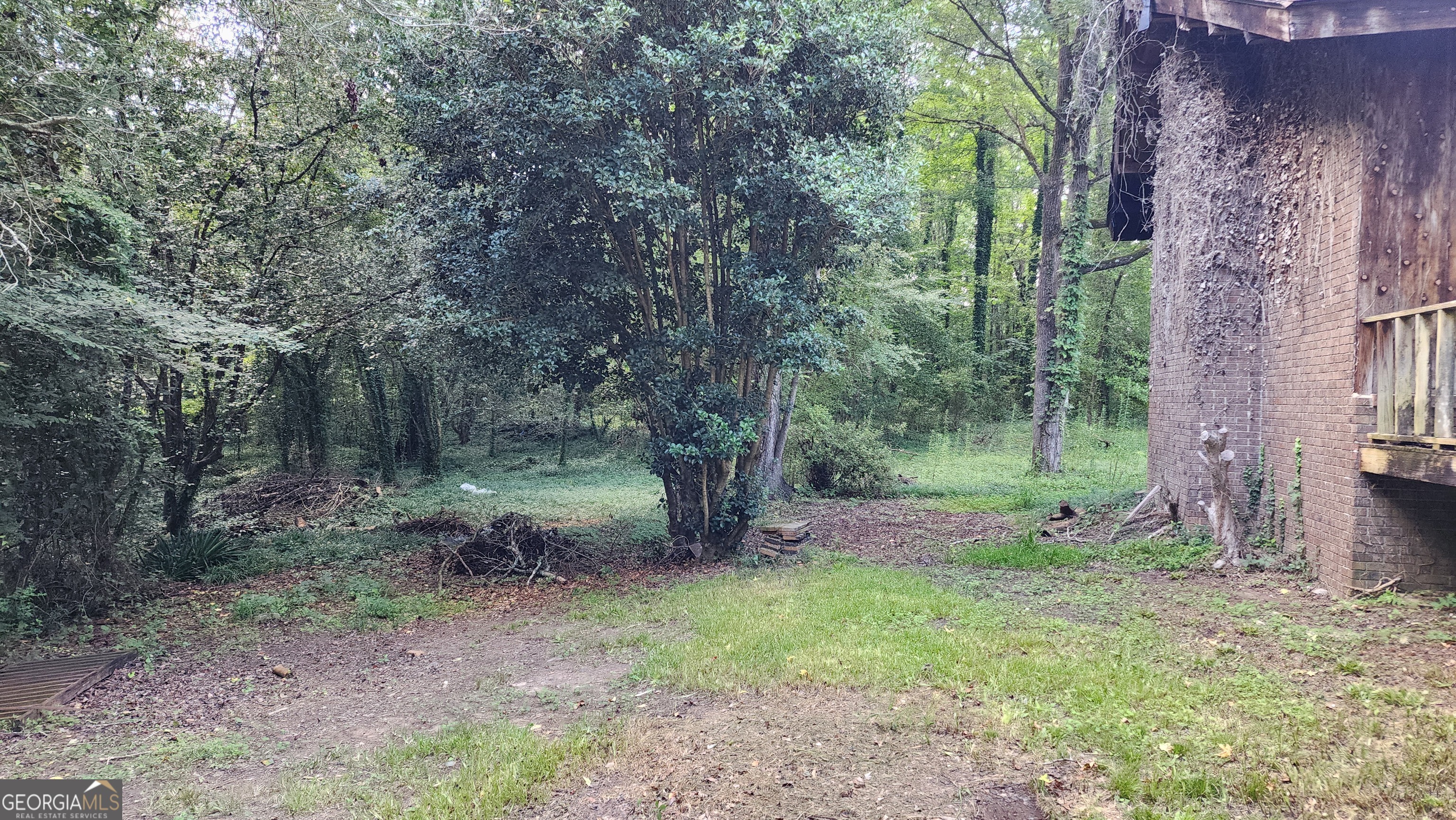 Property Photo: 1174 Coyote Court GA 31220