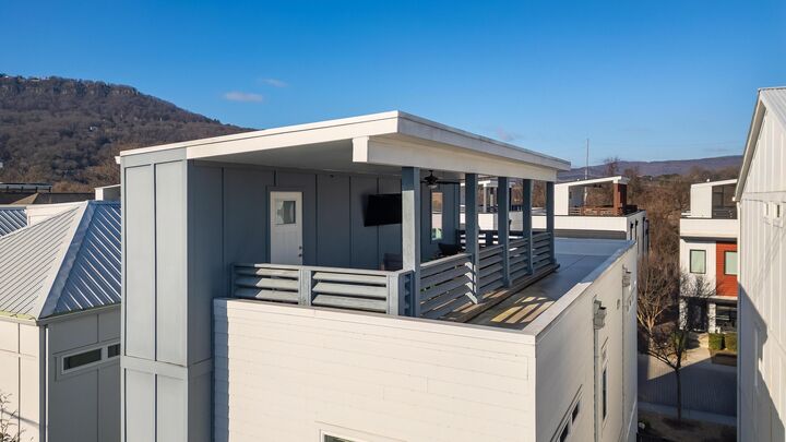 Property Photo: 1493 Sinclair Avenue TN 37408