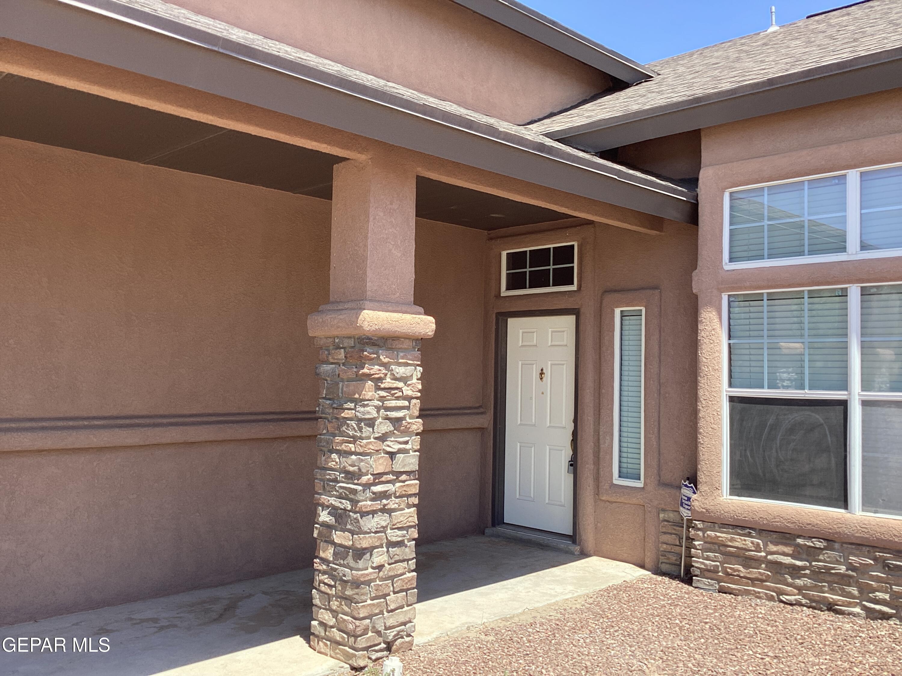 Property Photo: 683 Juan Munoz Court TX 79932