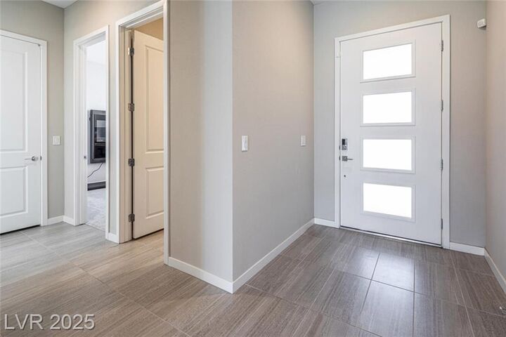 Property Photo: 832 Canonbury Street NV 89011