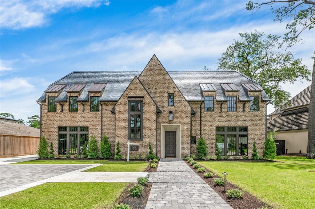 Property Photo: 606 Pinehaven Drive TX 77024