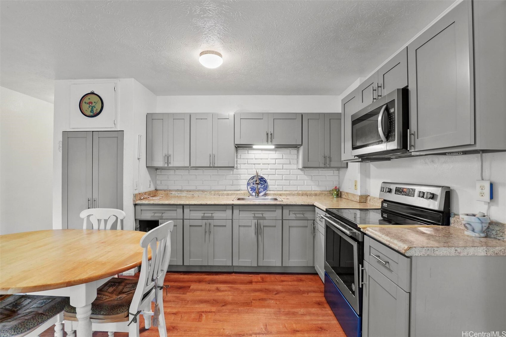 Property Photo: 15-1976 16th Avenue HI 96749