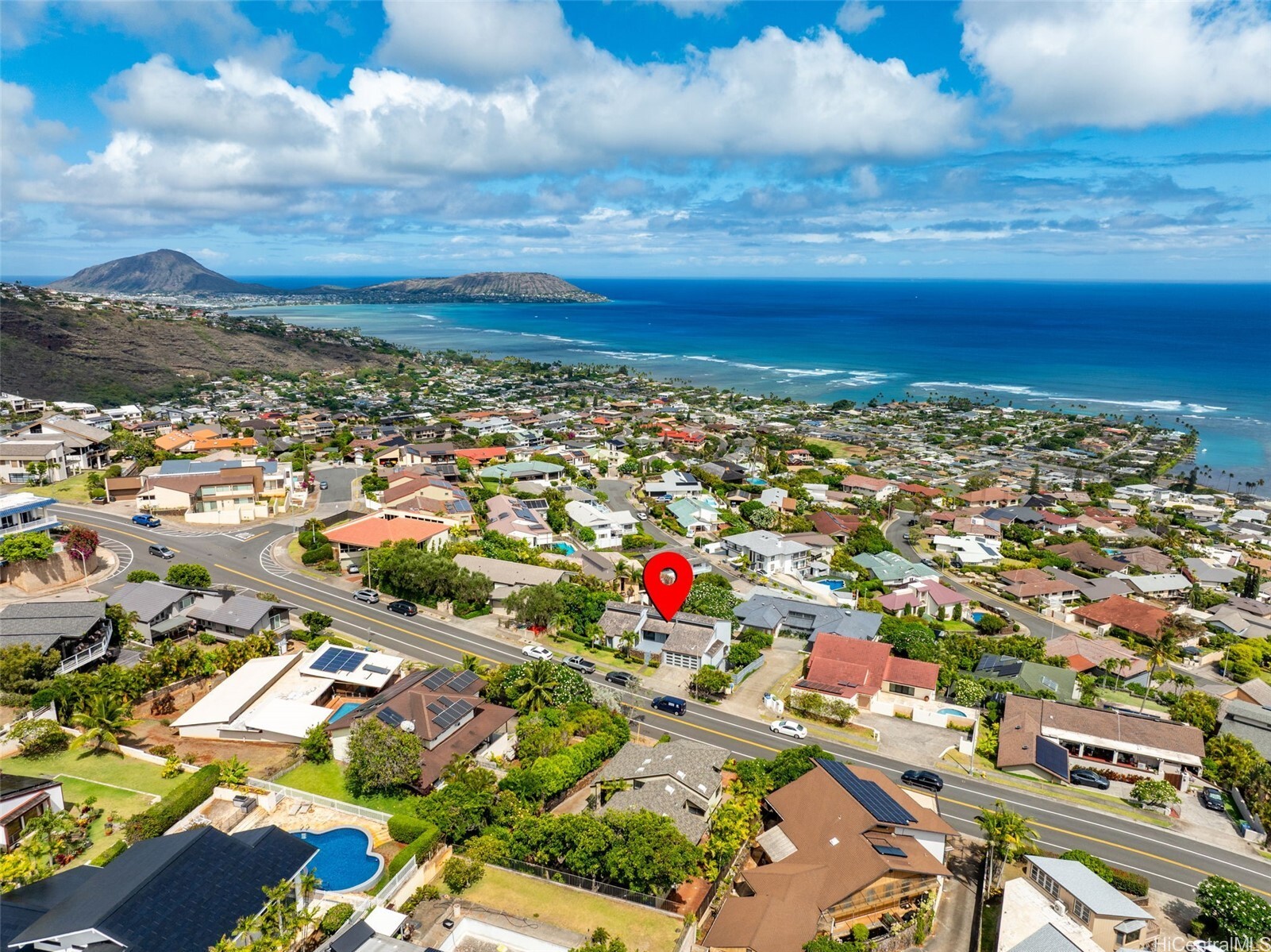 Property Photo: 1789 Laukahi Street HI 96821
