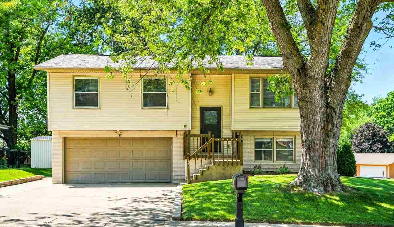 605 Wheaton Rd  Iowa City IA 52246 photo