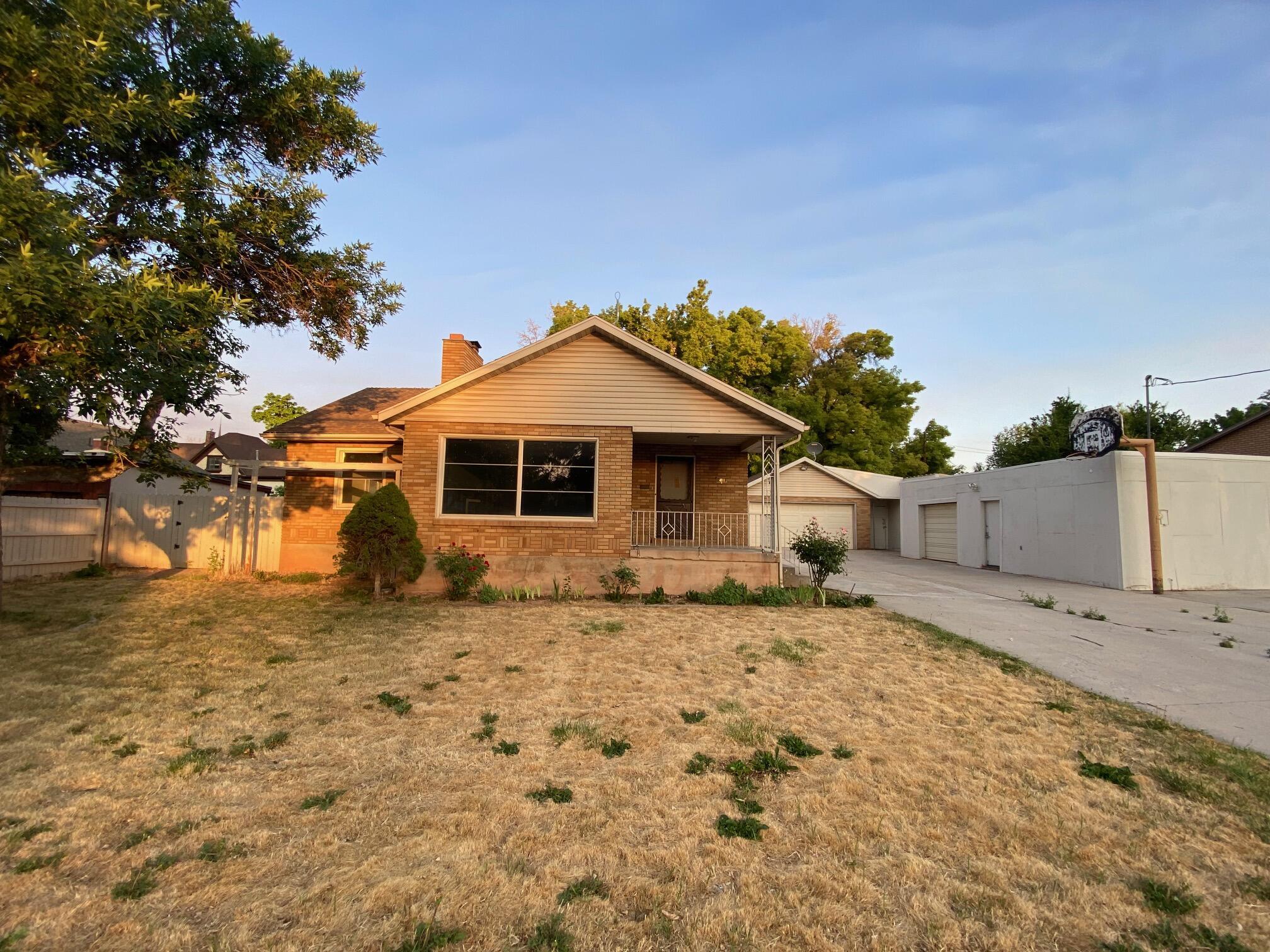 41 N 300 E  Richfield UT 84701 photo