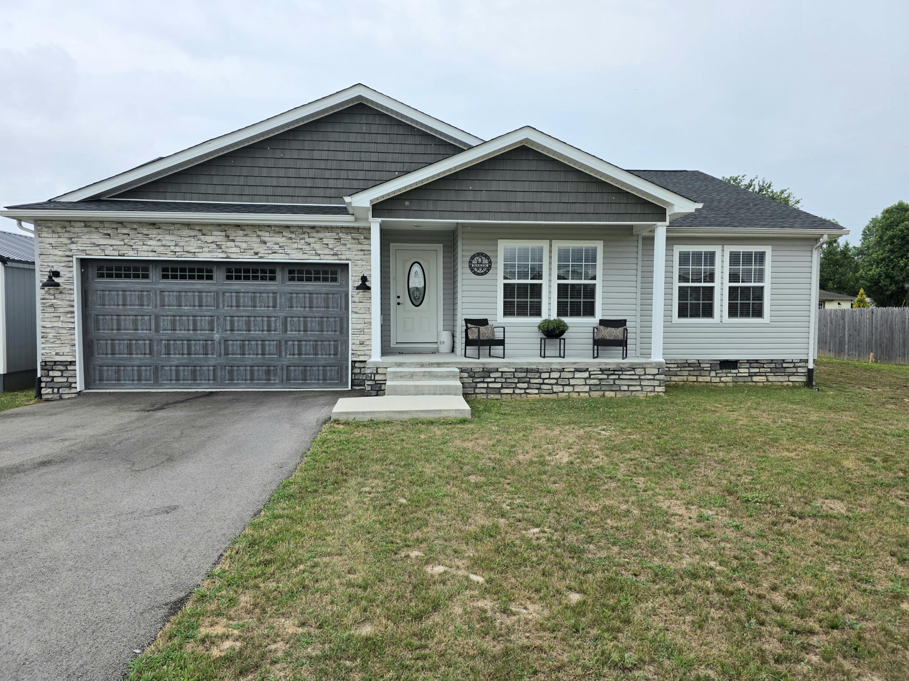 Property Photo: 3385 Barbourville Road KY 40744