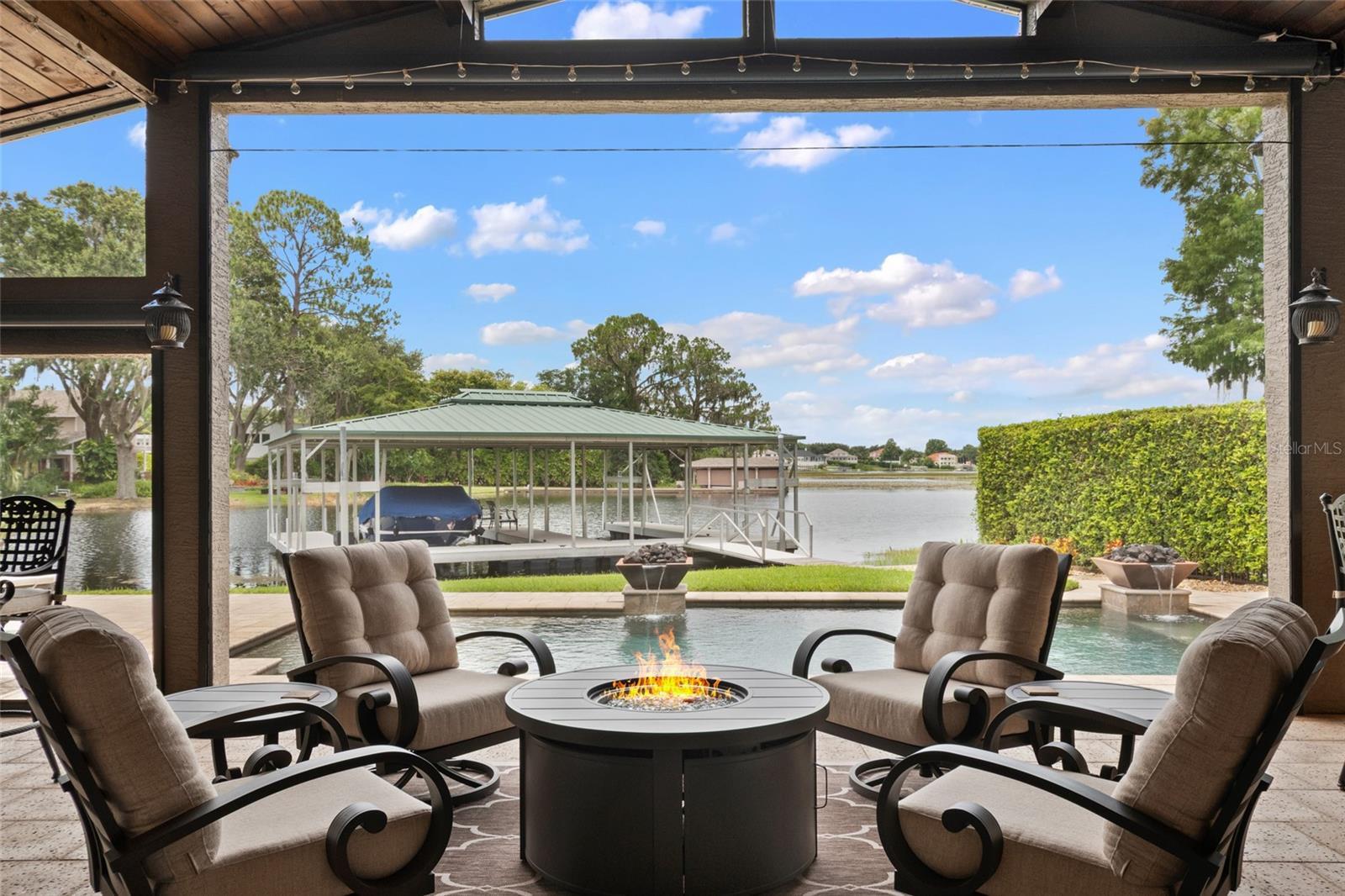Property Photo: 9070 Ron Den Lane FL 34786