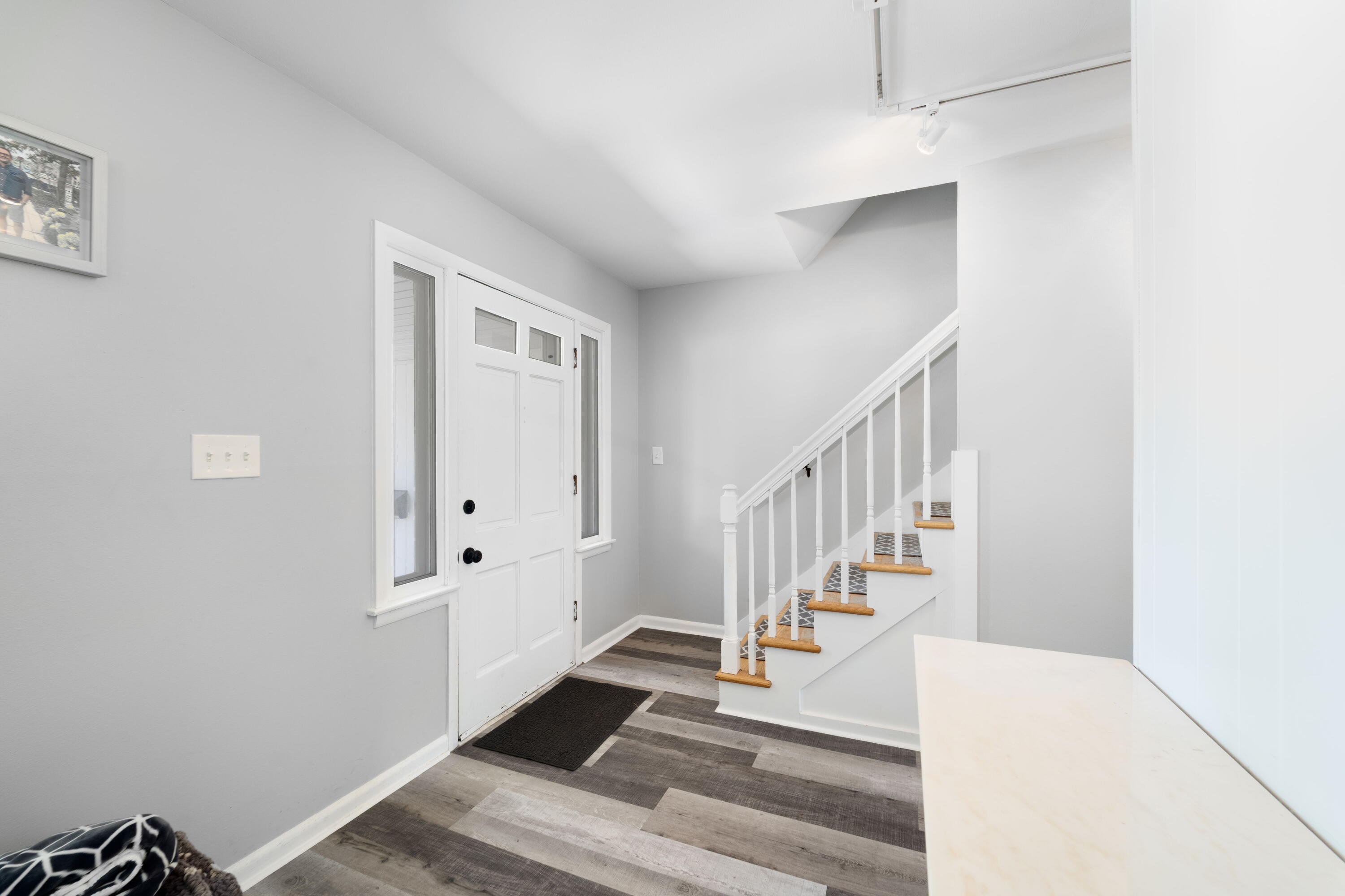 Property Photo: 5115 Russell Ct WI 53129