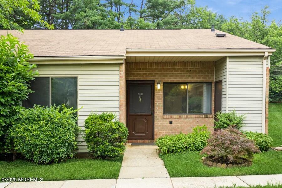 239 Medford Court B  Manalapan NJ 07726 photo