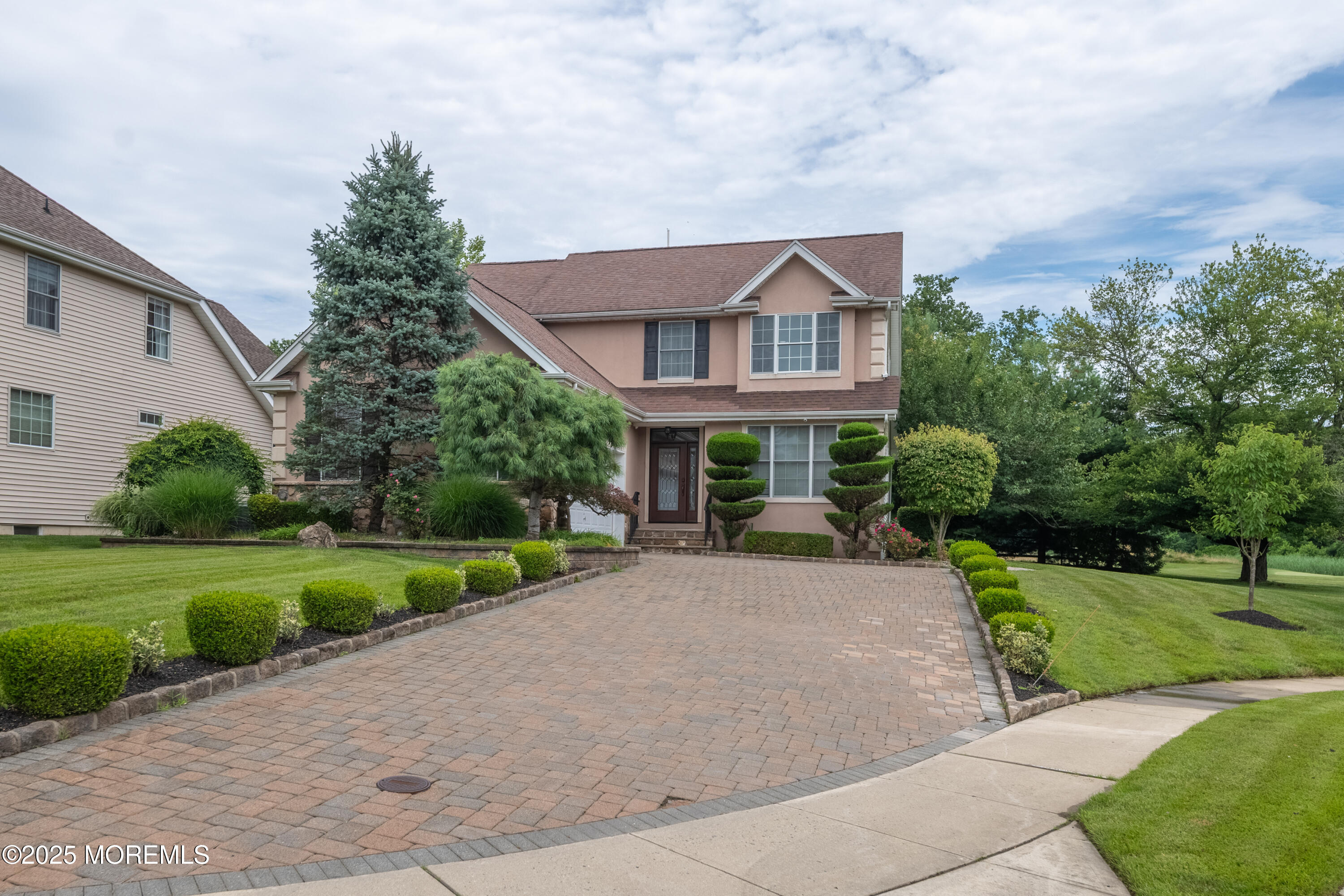 Property Photo:  95 E Parsonage Way  NJ 07726 