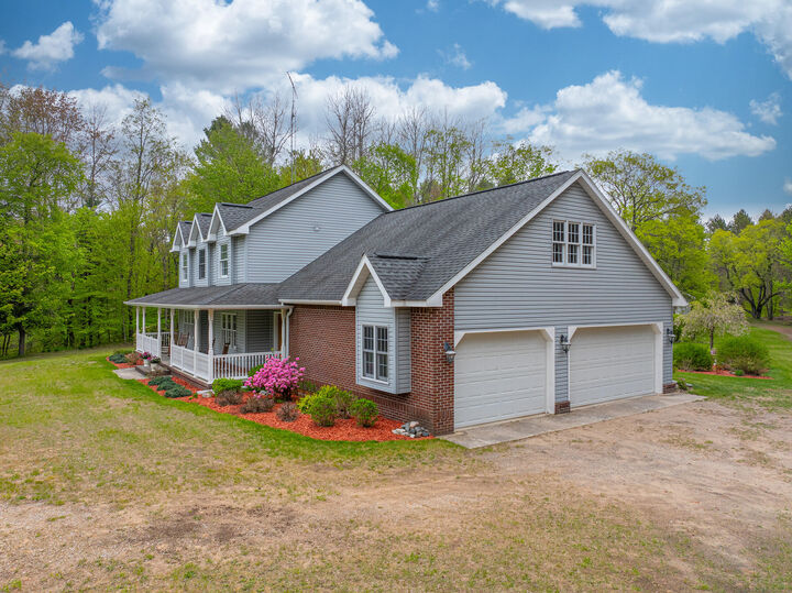 Property Photo:  11050 Thirteen Mile Road  MI 49614 