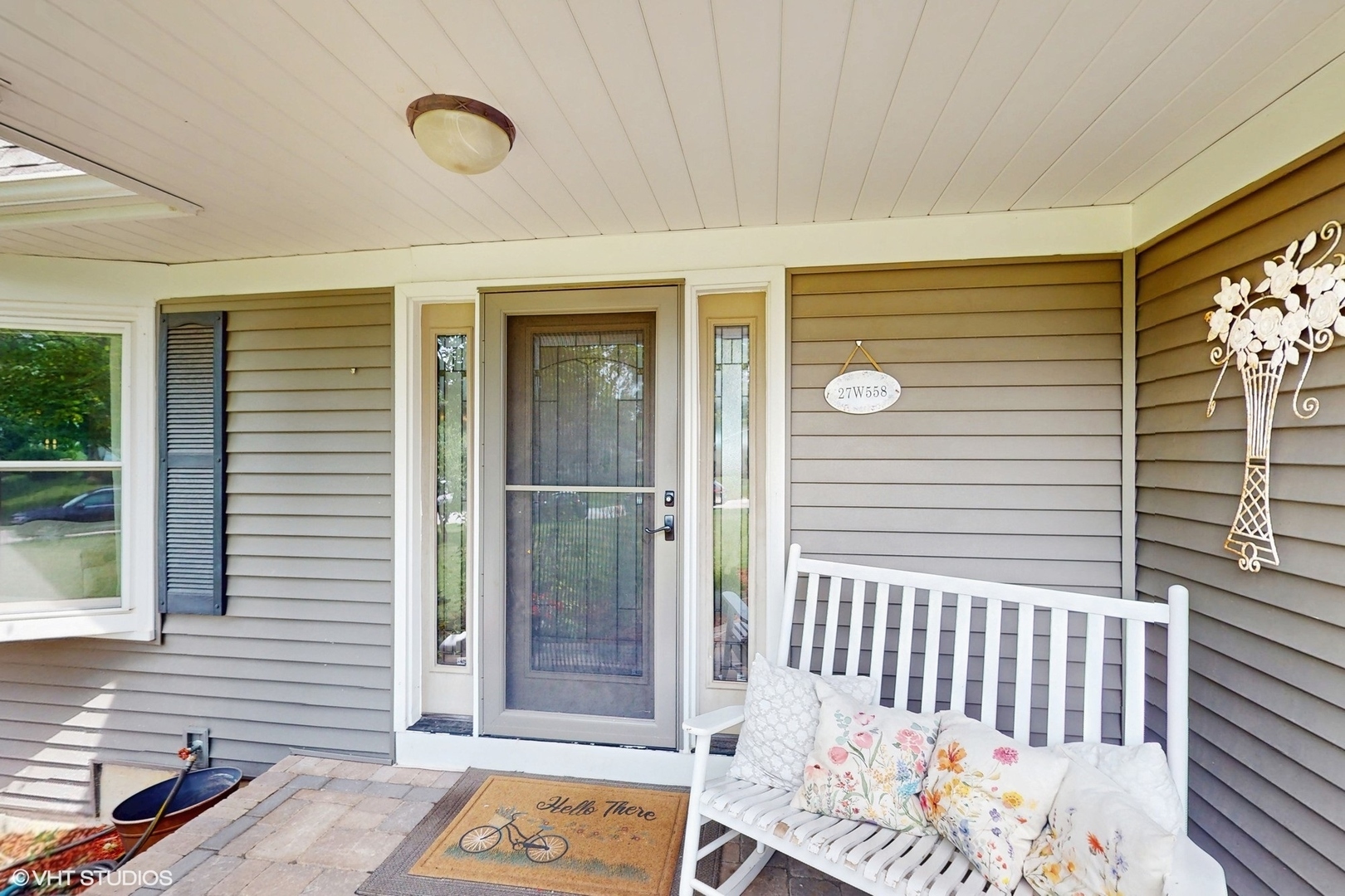 Property Photo:  27W558 Ridgeview Street  IL 60185 