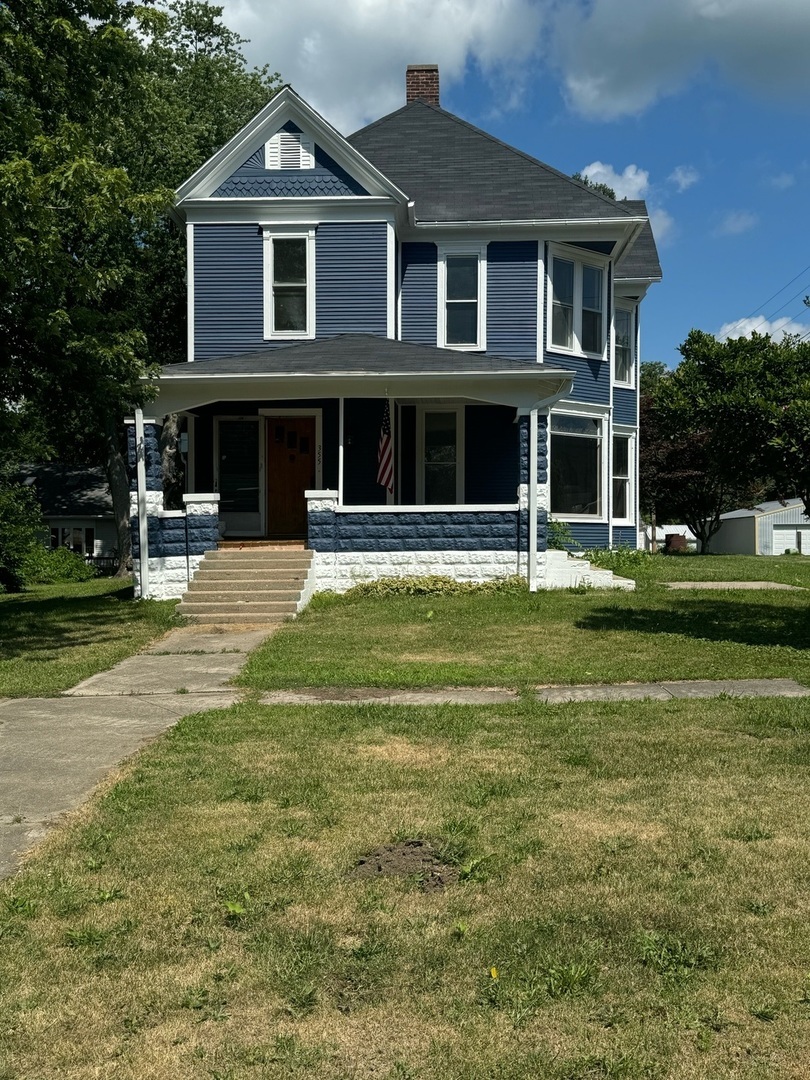 Property Photo: 355 N 5th Street IL 60966