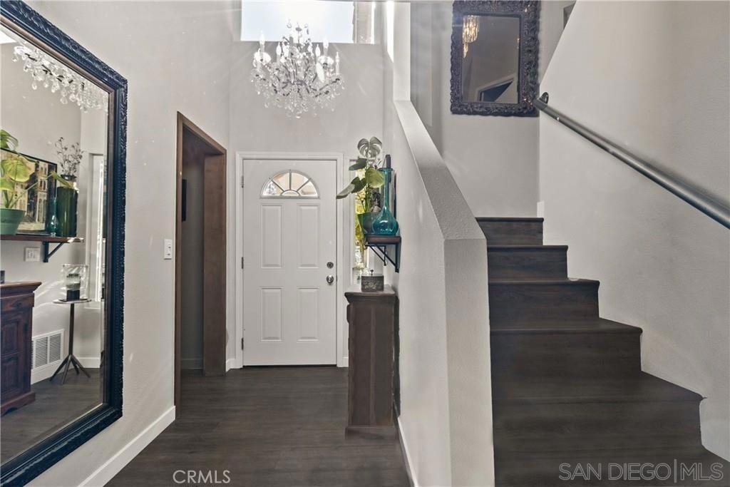 Property Photo: 2708 Grove Ave CA 92008