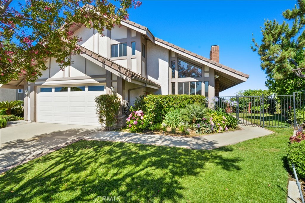 Property Photo:  1213 Calle Vistaso  CA 91773 