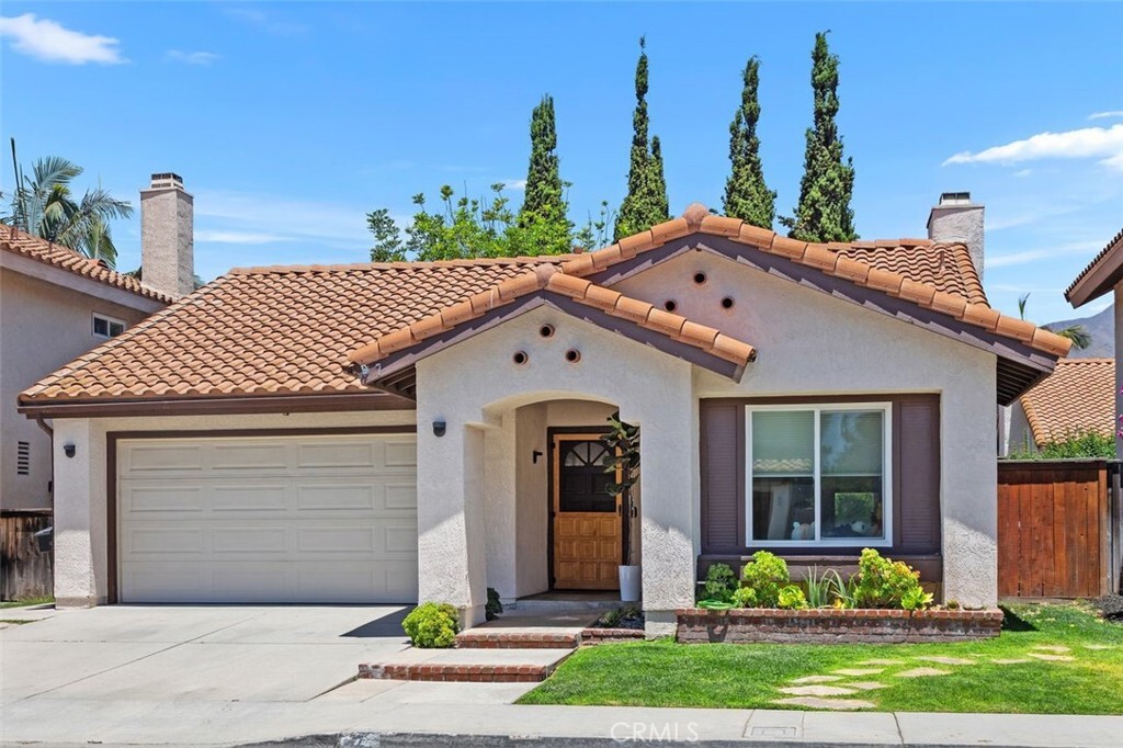 Property Photo:  7 Via Olorosa  CA 92688 