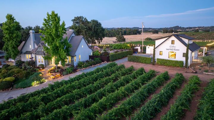 Property Photo:  10786 Shenandoah Rd  CA 95669 