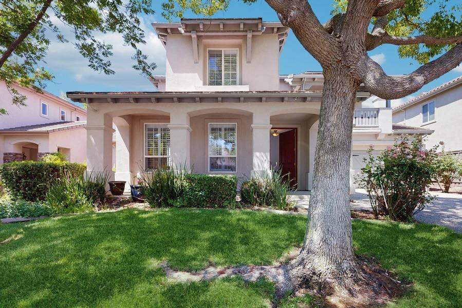 Property Photo: 1740 Langholm Way CA 95630