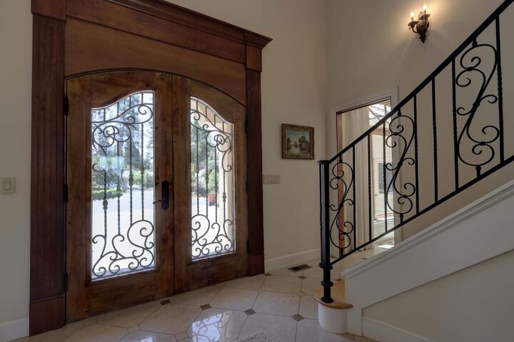 Property Photo: 11208 Ridge Road CA 95959