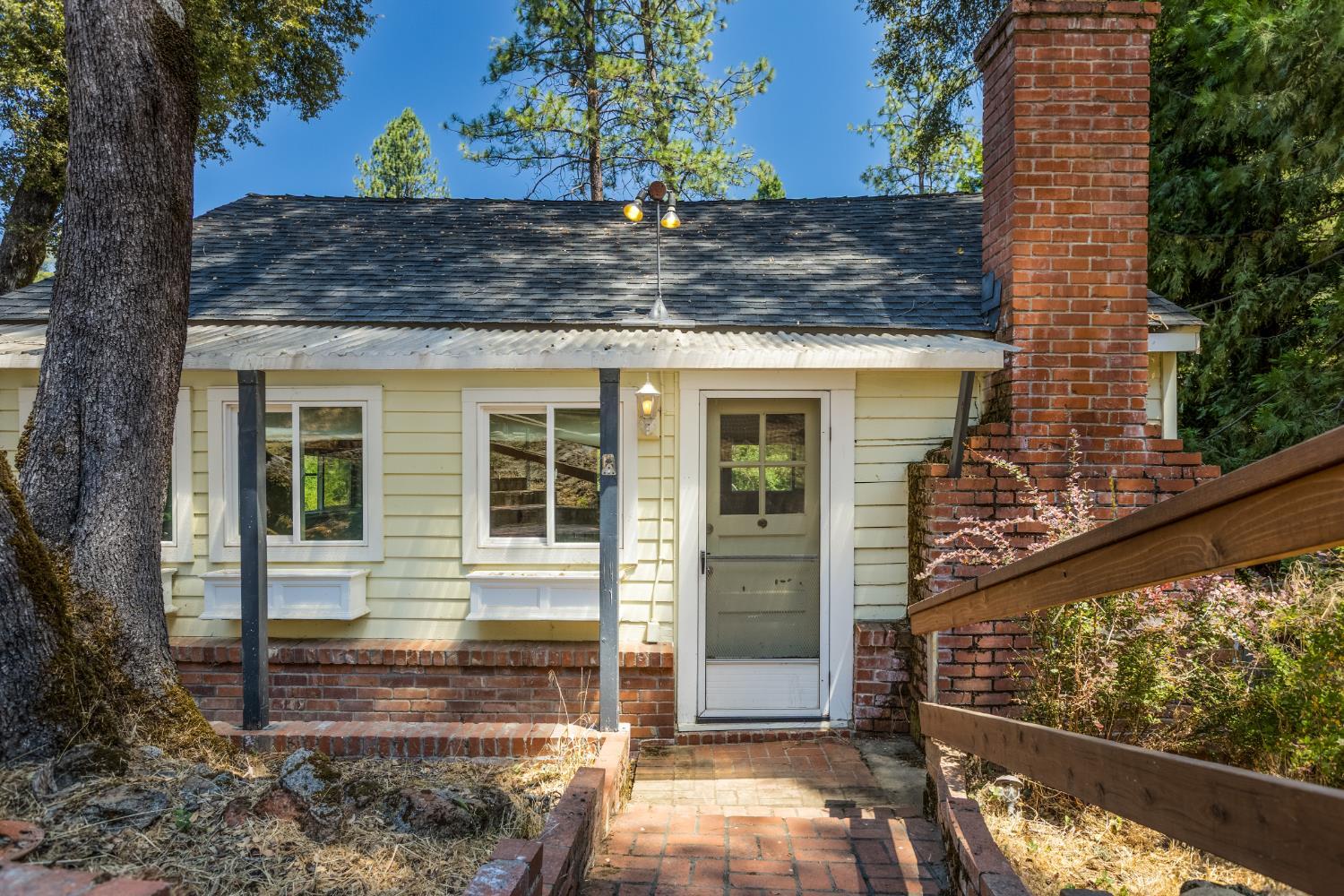 5743 Stream Way  Somerset CA 95684 photo