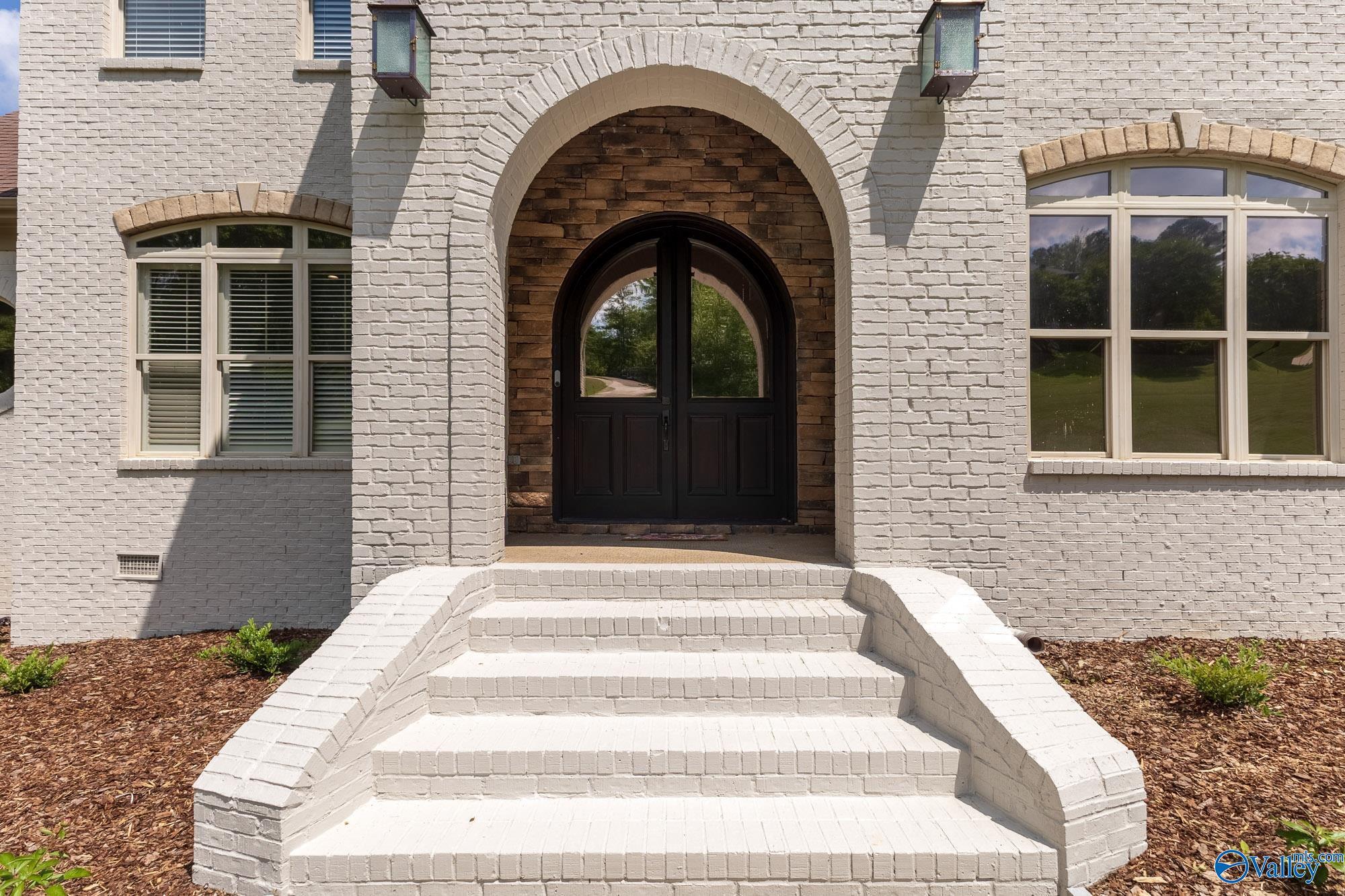 Property Photo: 136 Belle Ridge Drive AL 35758