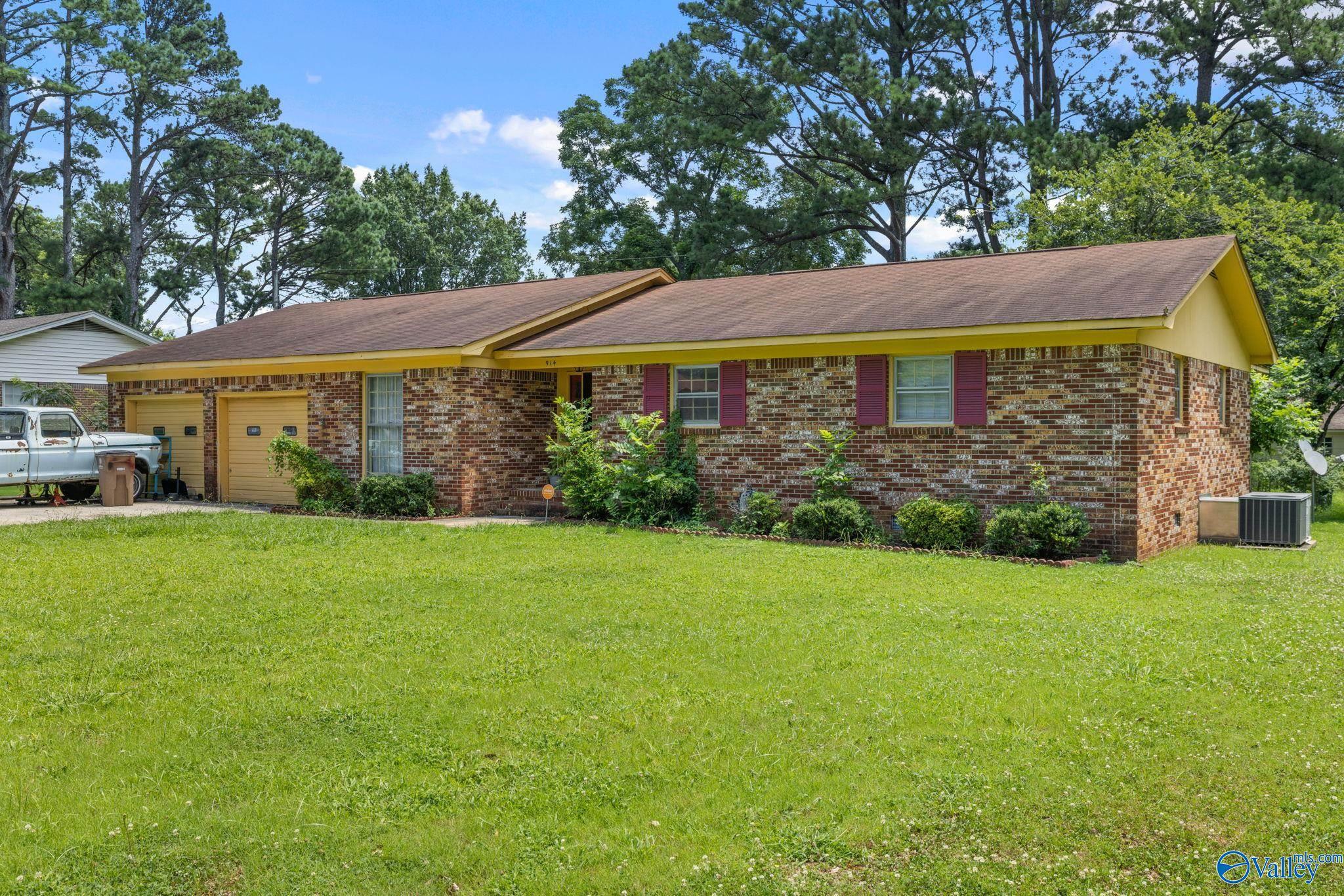914 6th Avenue SW SW  Decatur AL 35601 photo
