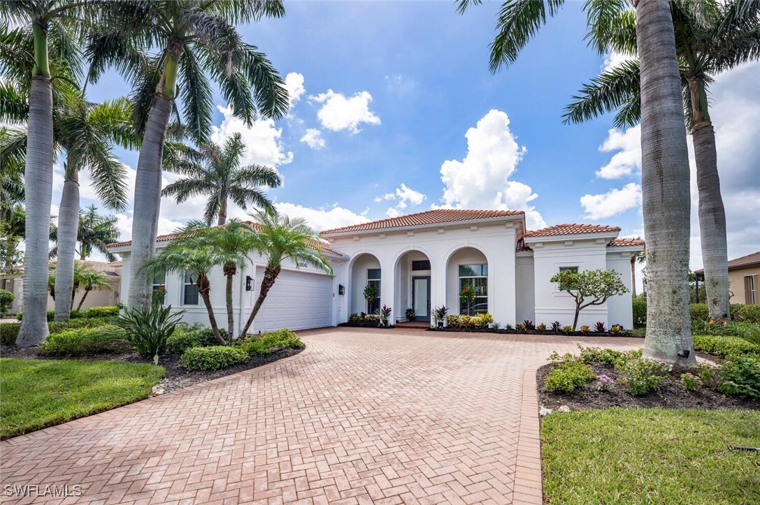 Property Photo:  18141 Creekside View Drive  FL 33908 