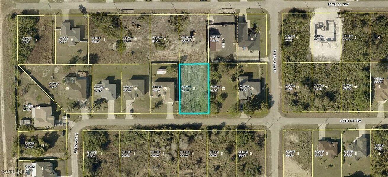 Property Photo: 3604 14th Street SW FL 33976
