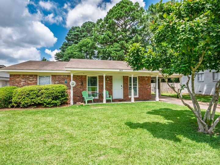 307 Combs  Oxford MS 38655 photo