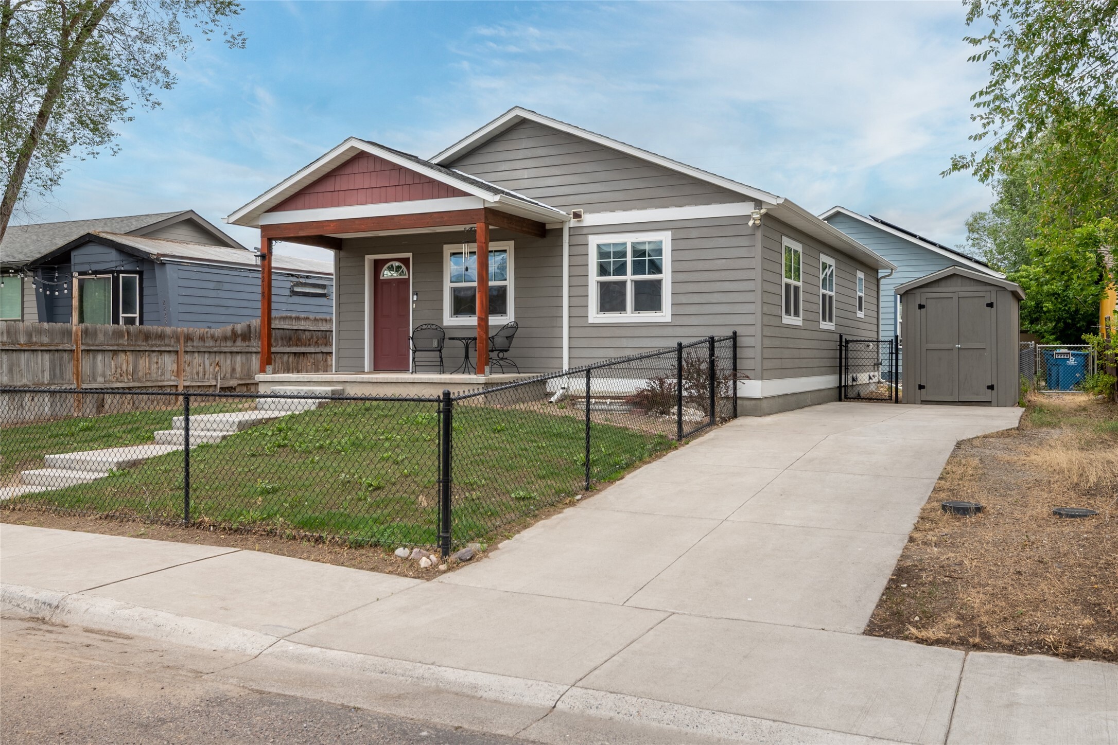 Property Photo: 2218 Burlington Avenue MT 59801