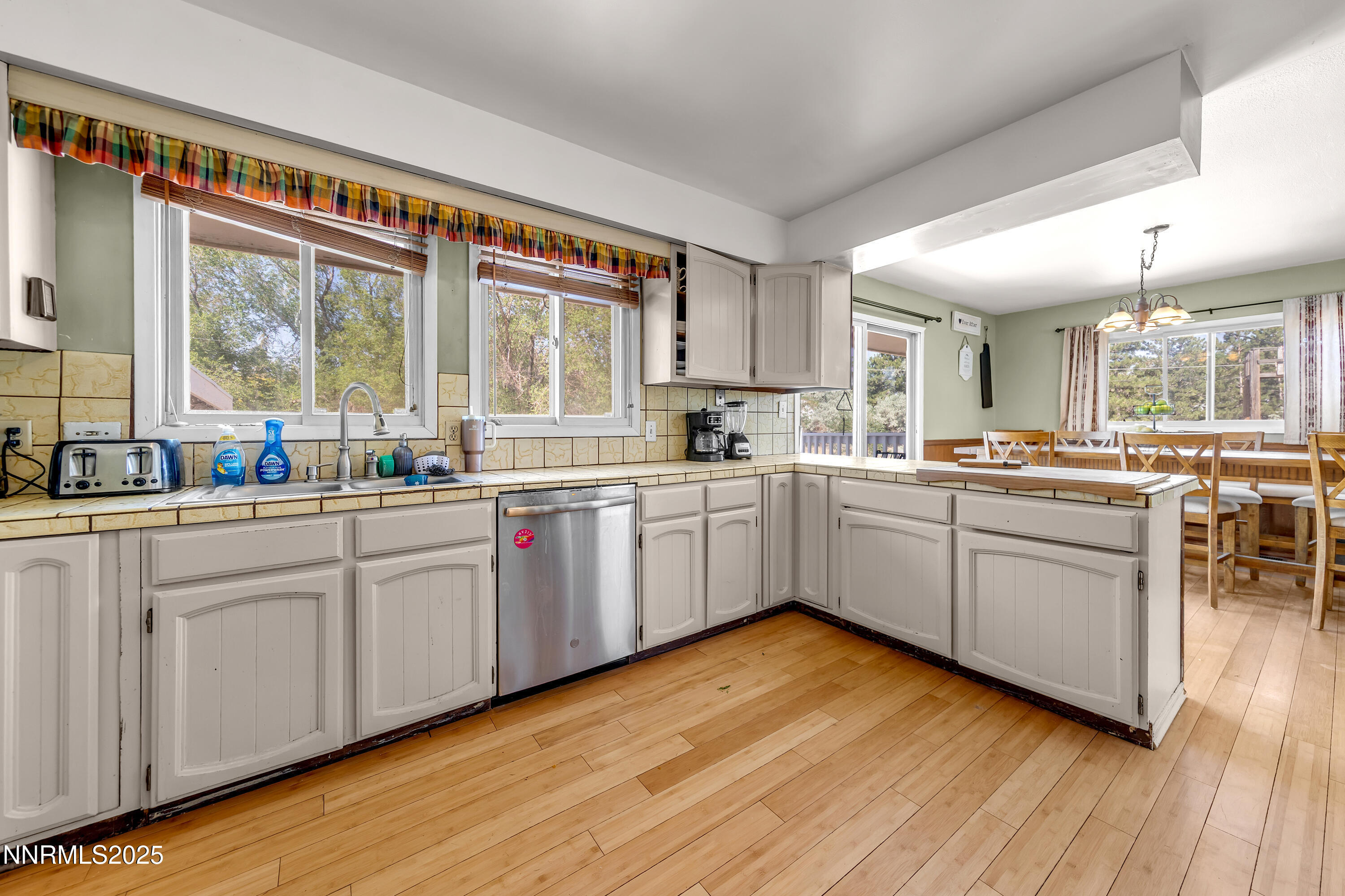 Property Photo: 3225 Sun Cloud Cir Circle NV 89506