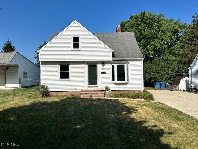Property Photo:  5140 Robinhood Drive  OH 44094 