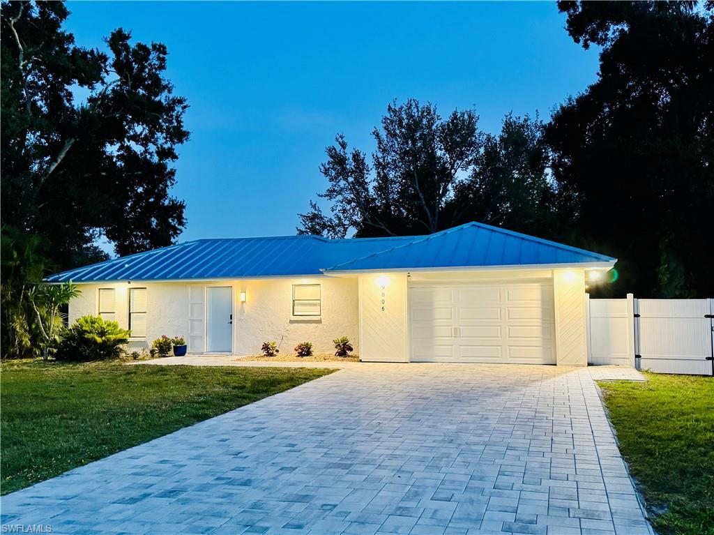 Property Photo: 9806 Delaware St FL 34135