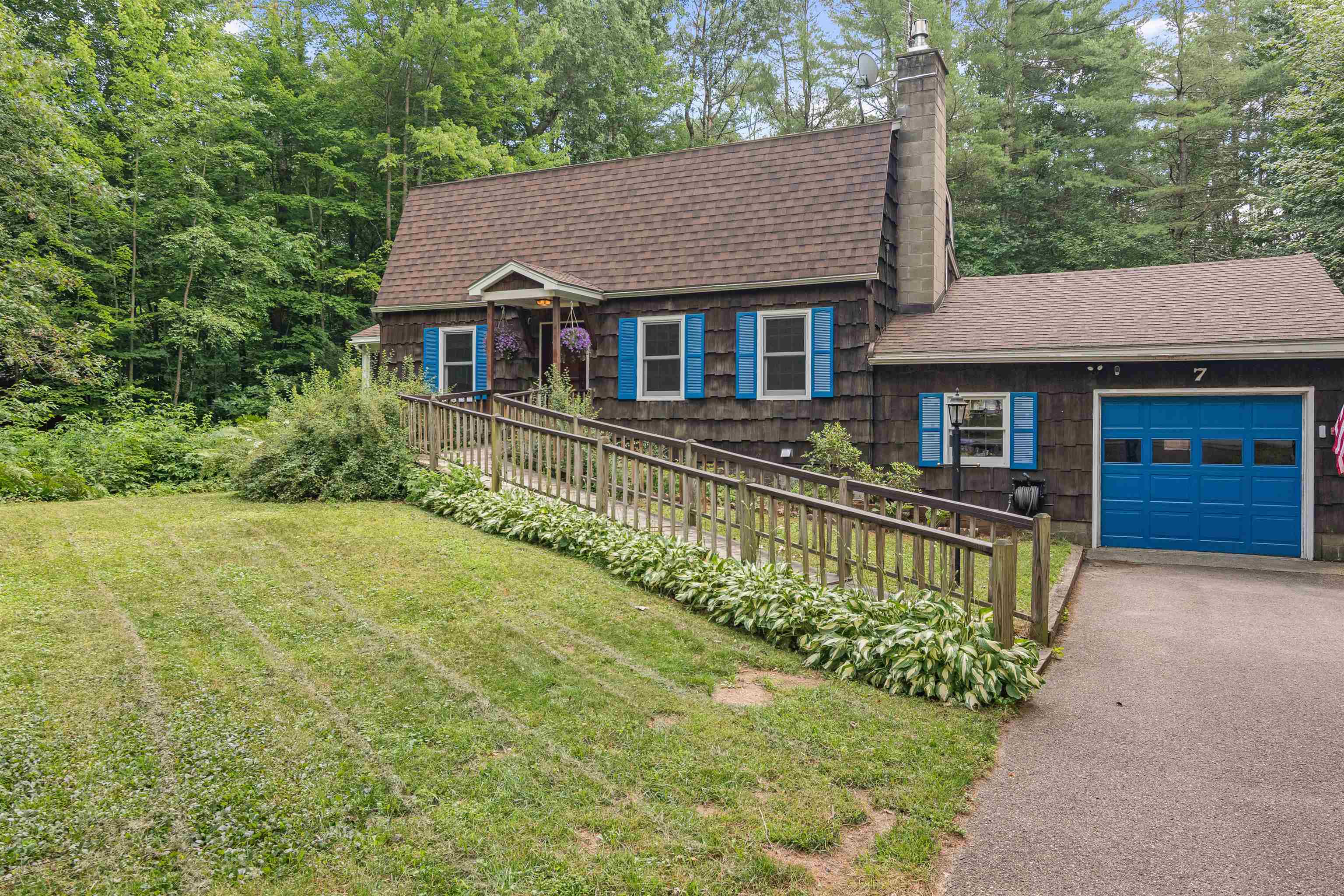Property Photo: 7 Glenwood Drive VT 05452