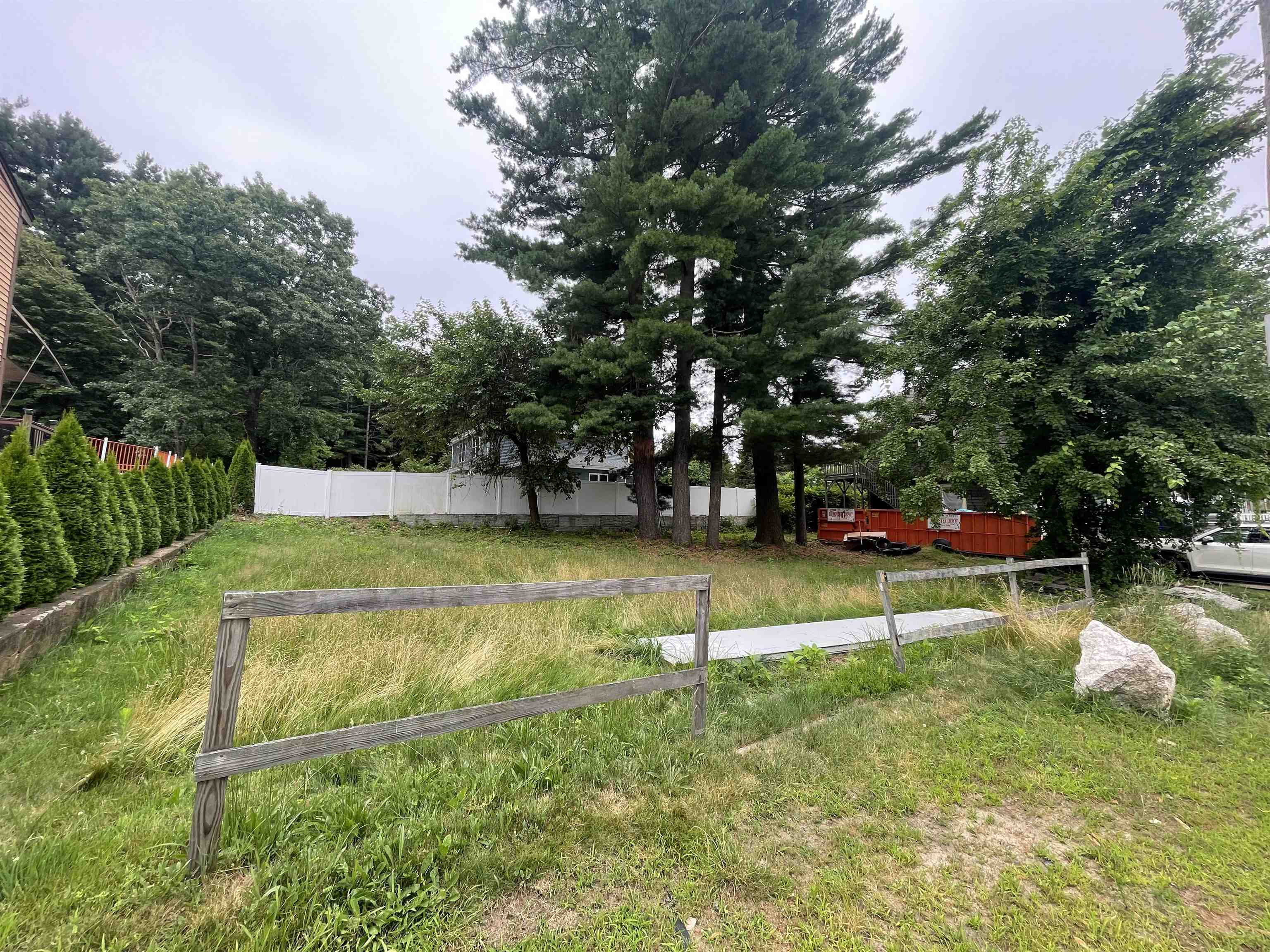 Property Photo: 463-9 W Hillcrest Avenue NH 03103