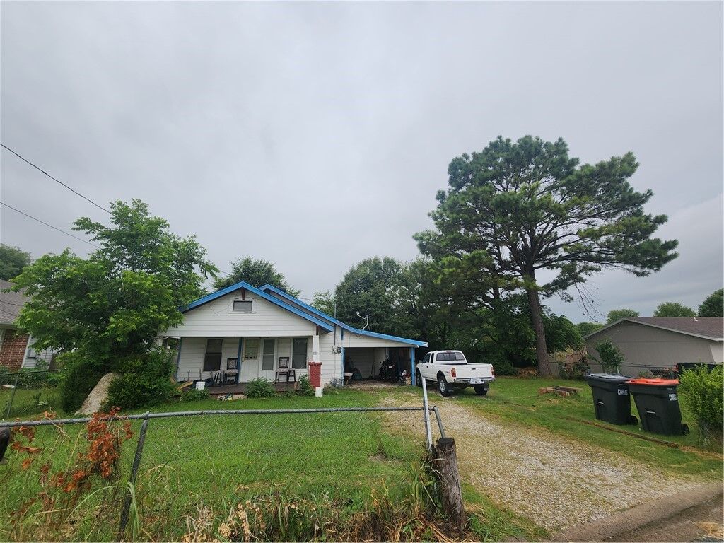 Property Photo: 508 David Street AR 72764