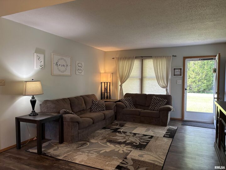 Property Photo: 2119 Rains Street IL 62966