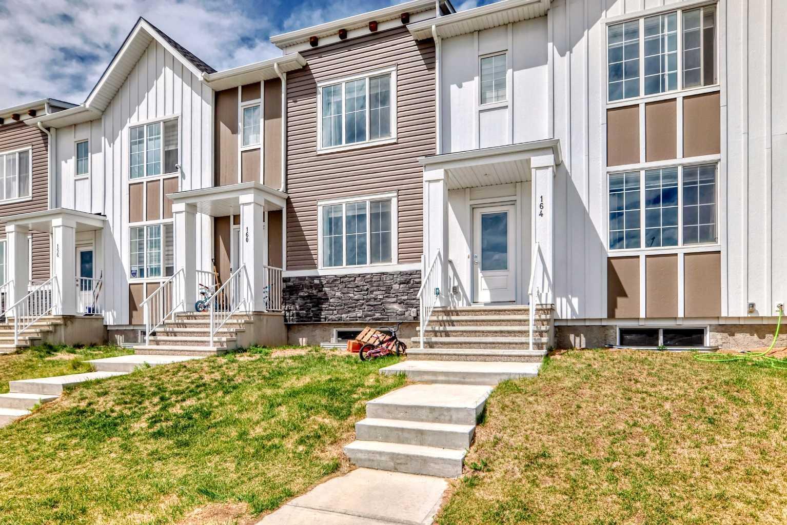 Property Photo:  164 Cornerstone Grove NE  AB T3N 2J6 