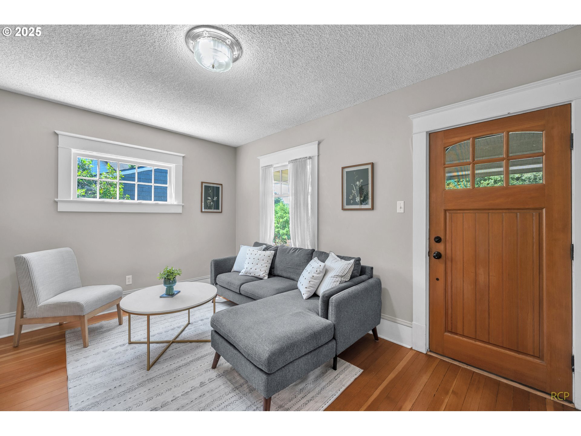 Property Photo: 3104 SE 54th Ave OR 97206