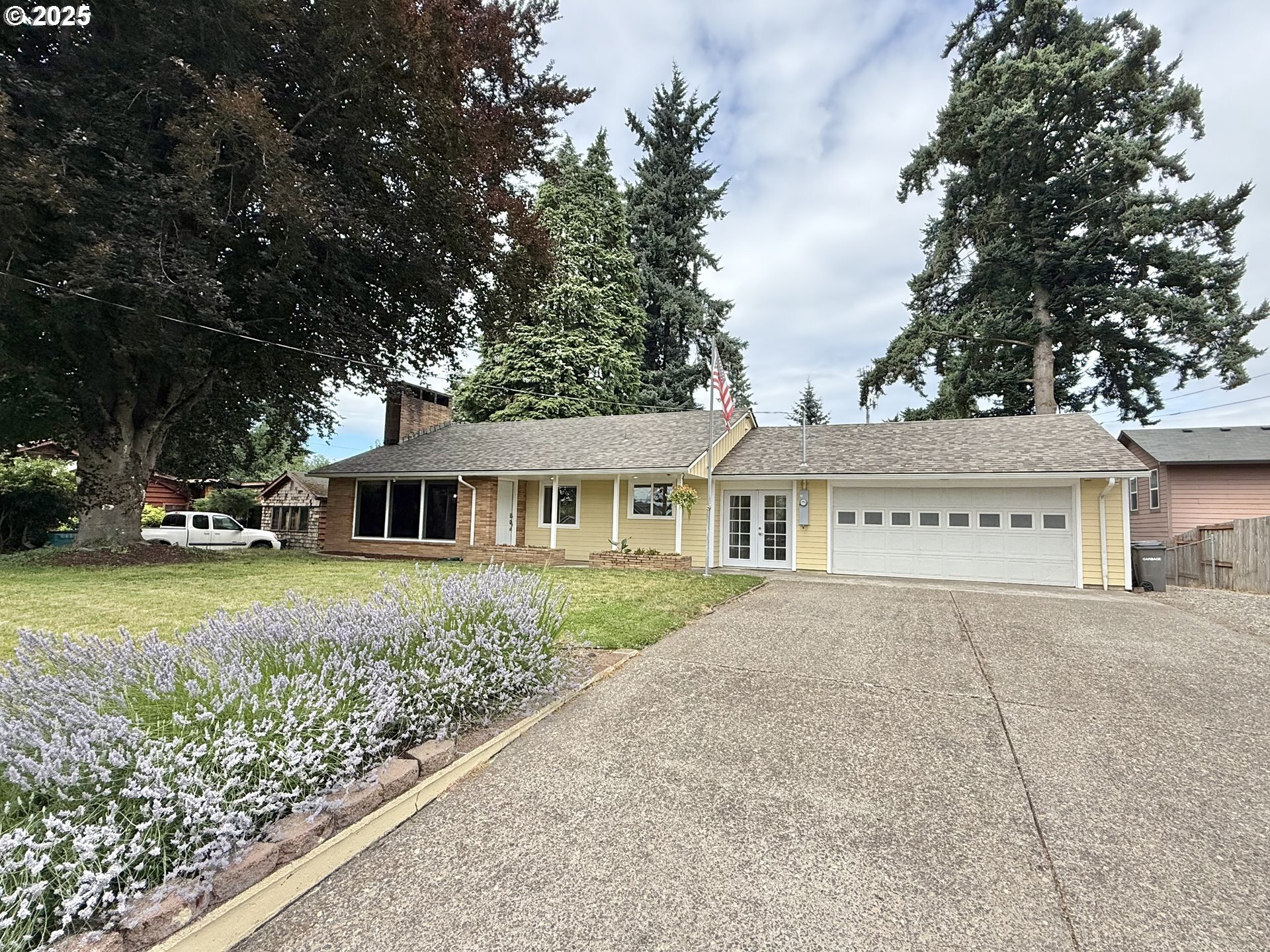 Property Photo: 3414 NE 41st St WA 98661