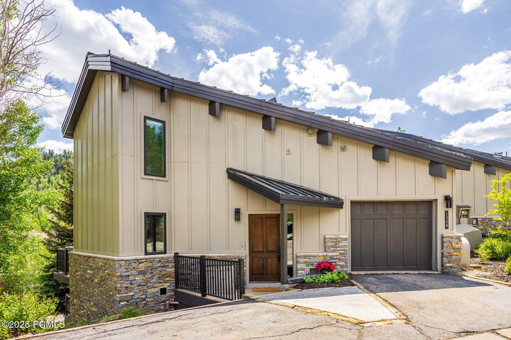 1308 Pinnacle Court  Park City UT 84060 photo